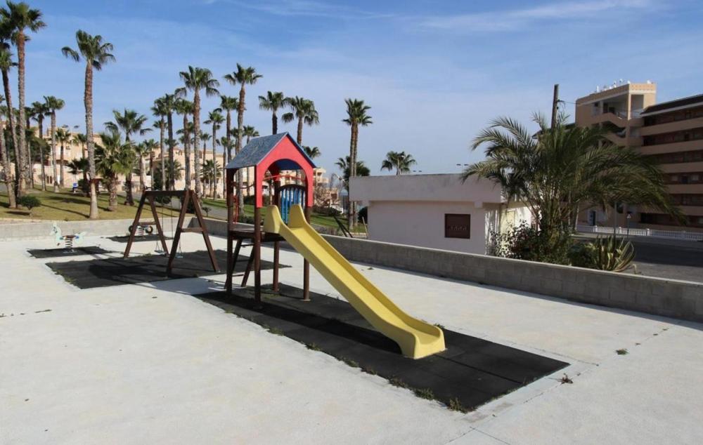 Sunny Bungalow La Mata With Sea Views Торевиеха Екстериор снимка
